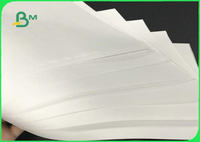 Χαρτί μεταλλινών ξύλινου πολτού 130gsm 170gsm 200gsm C2S της Virgin για την αφίσα εκτύπωσης