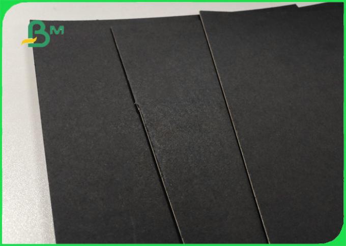φύλλα χαρτονιού 1mm 2mm ενιαία μαύρα ντυμένα για την καλή ακαμψία κιβωτίων δώρων