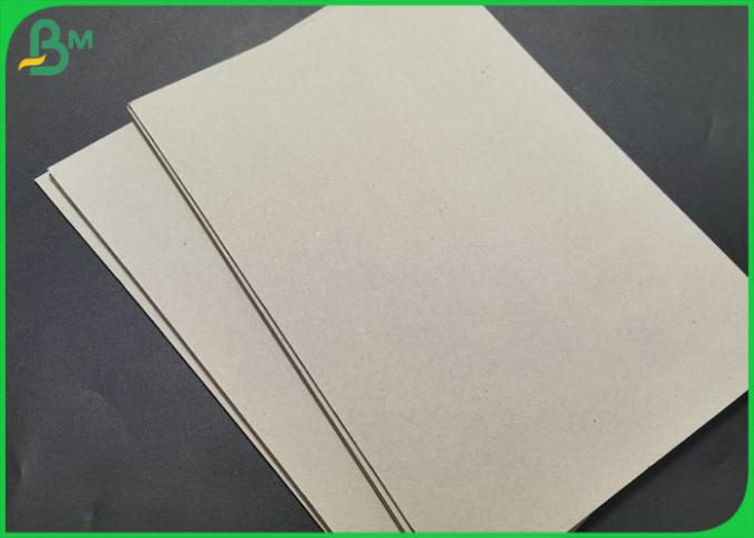 Γκρίζα συμπιεσμένη σκληρή δύναμη πινάκων 1250gsm 2mm παχιά φύλλα χαρτονιού αχύρου