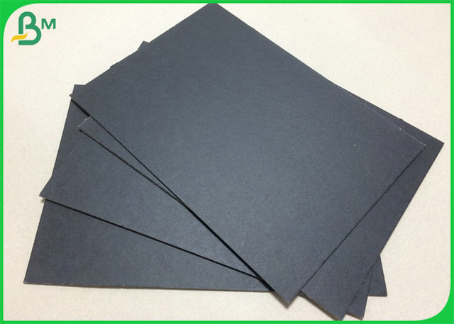 95 X 120cm υψηλή σκληρότητα 2mm 2.5mm μαύρο έγγραφο χαρτονιού για τη συσκευασία δώρων