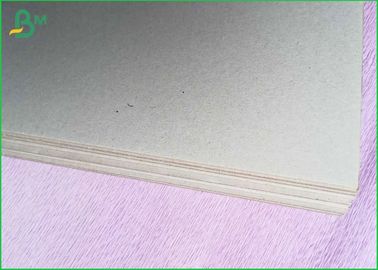 Διπλά γκρίζα δευτερεύοντα τοποθετημένα σε στρώματα 1500gsm φύλλα χαρτονιού για τη σκληρή συσκευασία επίπλων