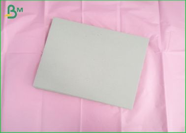 Η φορητή γκρίζα ίντσα φύλλων 49x36 χαρτονιού τοποθέτησε το ανακυκλωμένο υλικό πολτού σε στρώματα