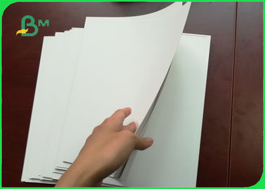 250 - 400g μια πλευρά έντυσε το λευκό πίνακα χαρτονιού FBB για τις τσάντες