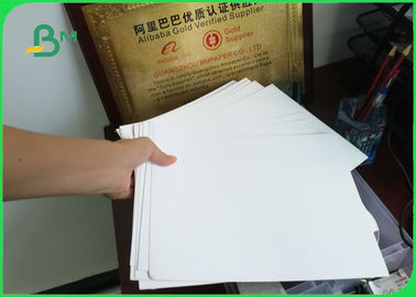 230 - 500gsm ντυμένος υψηλός πίνακας ελεφαντόδοντου λευκότητας C1S για τις τσάντες