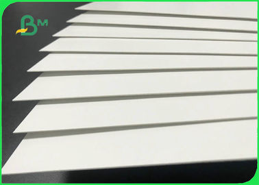 Υψηλό άσπρο χαρτόνι 1.2mm 1.5mm πάχους για το καλλυντικό κιβώτιο ασφαλίστρου