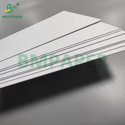 1.5MM 3στρώματα λευκή κυματοειδή σανίδα για καλλυντικά κουτιά Εστία Ε φλάουτο 69 x 99CM