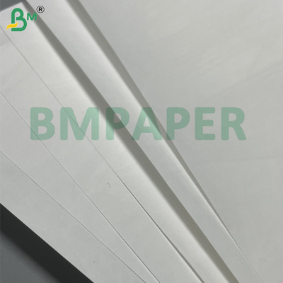 0.135mm 0.14mm Υψηλή αντοχή σφραγίδας Υψηλή αντοχή σε έλξη 1073B 1059B Υφασματικό ιατρικό - Κατηγορία μη υφασμένο χαρτί Dupont για τσάντες αποστείρωσης