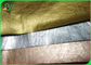 Ο κάτοχος δοχείων εγκαταστάσεων τοποθετεί τα μεταλλικά Shinny σε σάκκο υλικά εγγράφου της Kraft χρώματος Washable