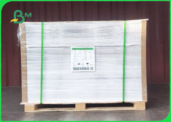 Μαύρος πίνακας 31 ξύλινου πολτού FSC 300g 400g της Virgin» * 43» για τις ετικέττες ιματισμού