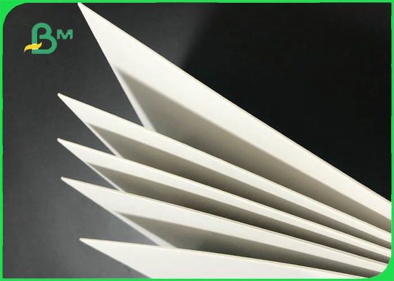 61 * 61cm 1.5mm 2.0mm FSC & SGS διπλή άσπρη πλάτη πινάκων για τα καλλυντικά κιβώτια