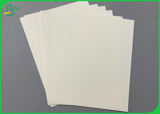 700mm πλάτους 300gsm υψηλό έγγραφο φλυτζανιών ακαμψίας χωρίς επίστρωση για την παραγωγή του φλυτζανιού εγγράφου