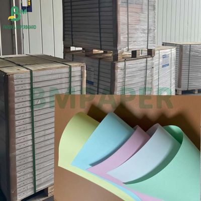 Για χρήση στο γραφείο 57cm X 87cm Καθαρή εικόνα 60gsm 65gsm NCR Αντιγραφικό χαρτί Μαύρο μελάνι