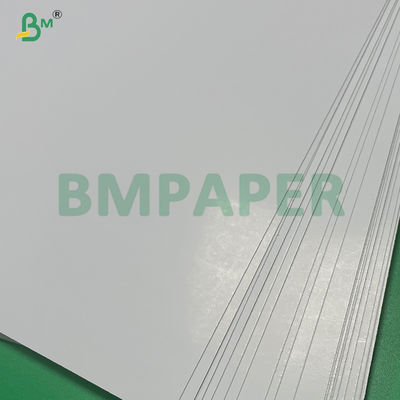 330gm Μαύρος πυρήνας γυαλιστερό διπλή πλευρά επικαλυμμένο χαρτί παιχνιδιού για επαγγελματικά τουρνουά πόκερ