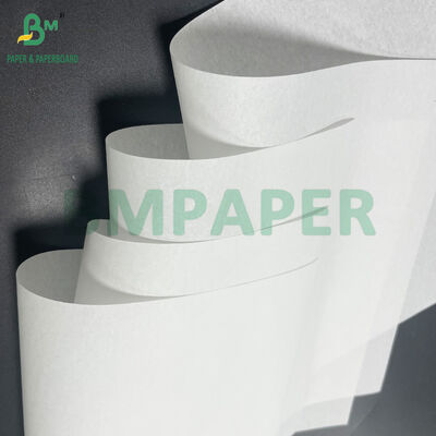 40GSM Λευκοί κυλίνδροι χάρτη χωρίς επίστρωση 840MM για συσκευασία παπουτσιών και υφασμάτων