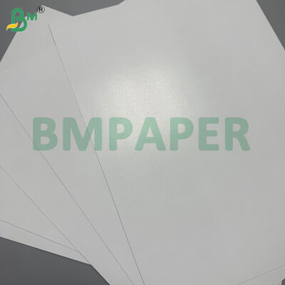 310gsm χαρτί για τραπουλόχαρτα με υφή λινού | Μαύρος πυρήνας χαρτιού | 642mm x 452mm