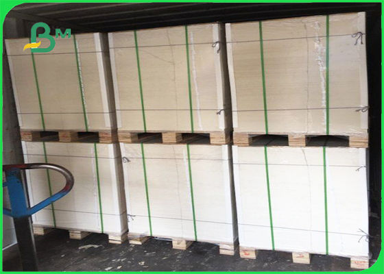 Χαρτί Unocated Woodfree χρώματος κρέμας FSC για τον πολτό της Virgin σημειωματάριων