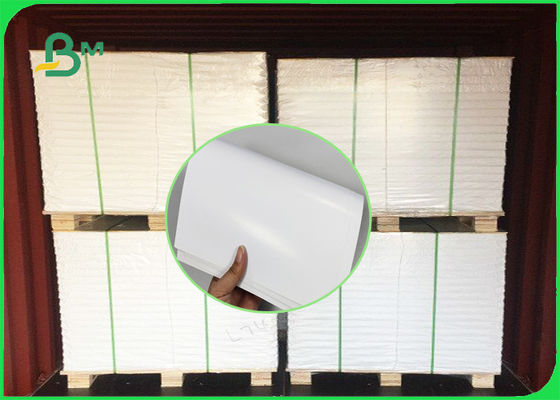 Έγγραφο καρτών ΤΈΧΝΗΣ FSC C2S/έγγραφο 300GSM Couche στις δεσμίδες 23 * 35 για την αφίσα