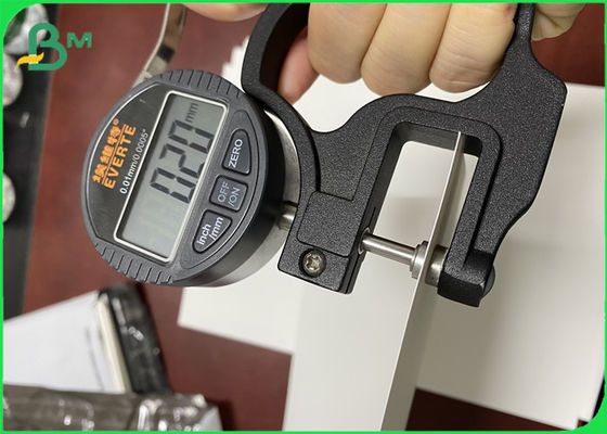 Το μέγεθος 200um A3 A4 δεν στεγανοποιεί κανένα συνθετικό λέιζερ εγγράφου της PET δακρυ'ων εκτυπώσιμο