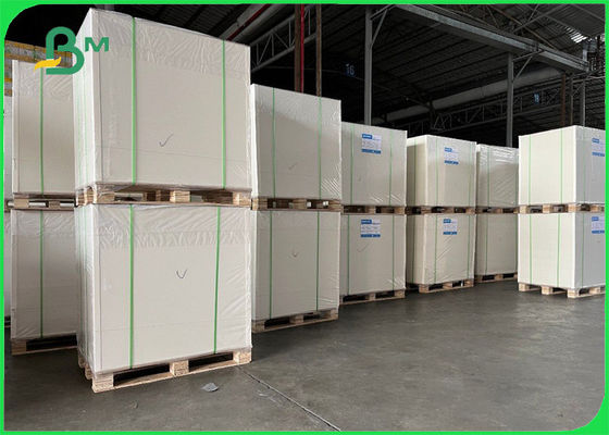 270gsm ντυμένη άργιλος αντίσταση δακρυ'ων ρόλων της Kraft πίσω (CCK) 900mm